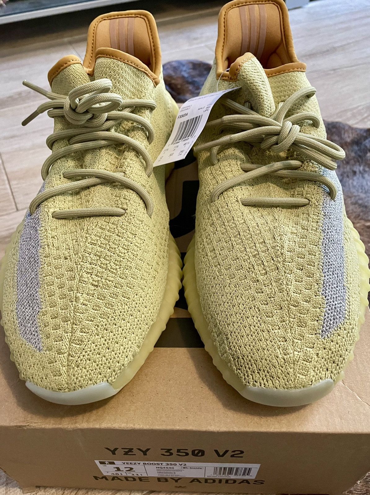 Yeezy Adidas Yeezy Boost 350 V2 Marsh Size 12 New! Size US 12 / EU 45 - 6 Thumbnail