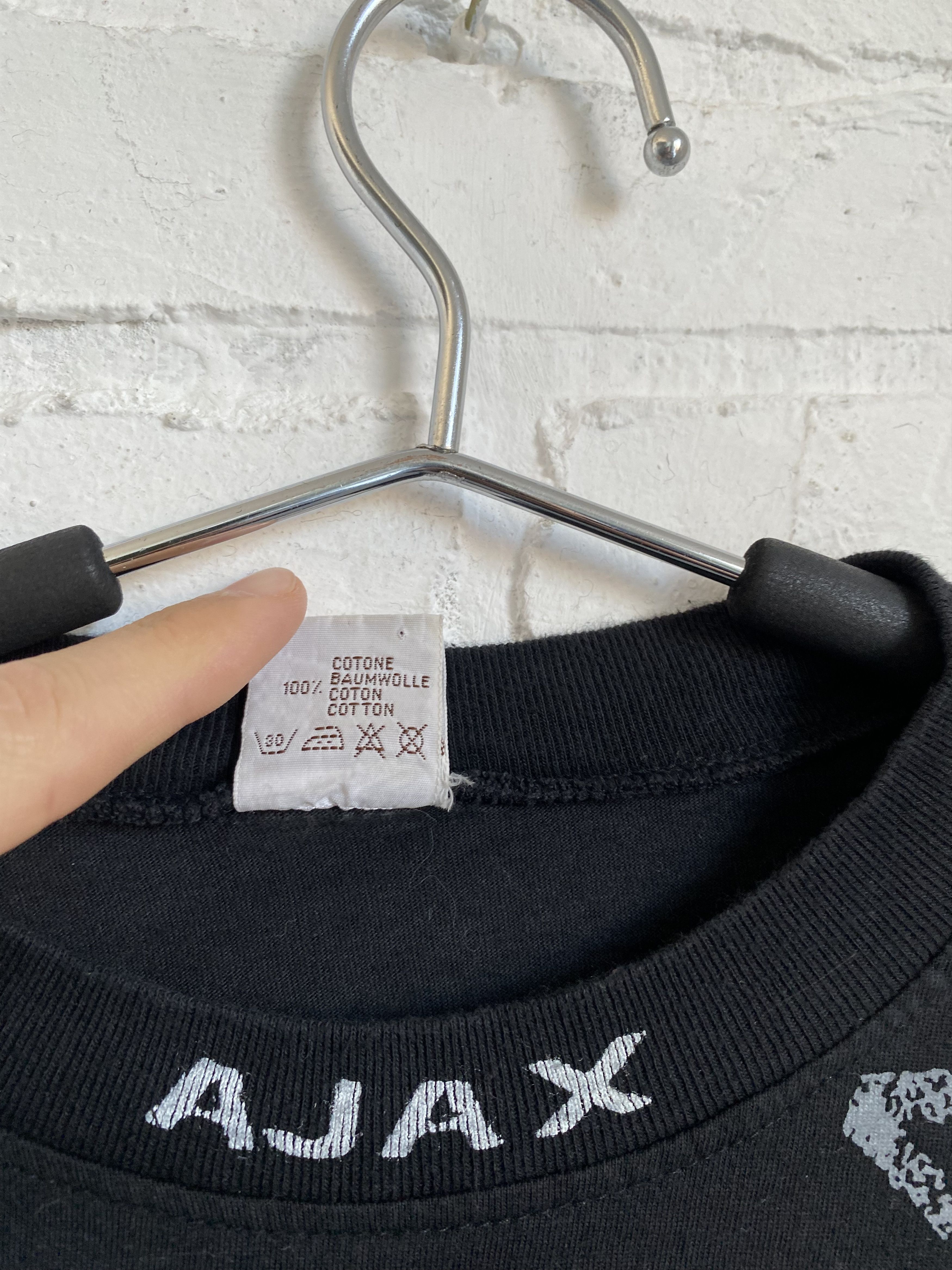 Vintage Vintage 90s AJAX Full print football soccer t-shirt Size US L / EU 52-54 / 3 - 3 Thumbnail