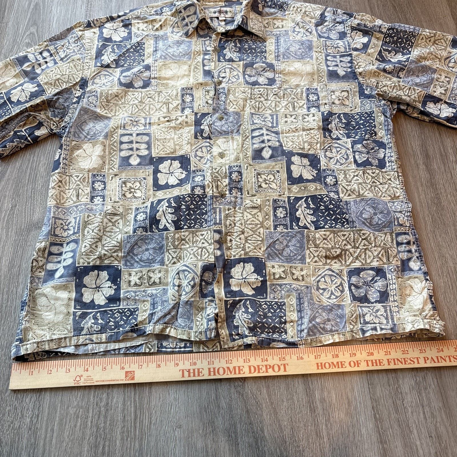 Other Cobra Golf Men's XL Hawaiian Shirt Blue Tan Floral Patchwork Size US XL / EU 56 / 4 - 5 Thumbnail