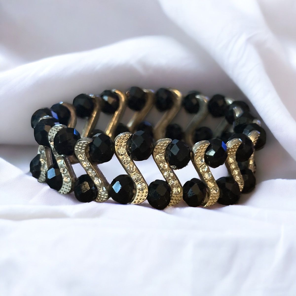 Other Black glass bead and clear rhinestones stretch bracelet Size ONE SIZE - 1 Thumbnail