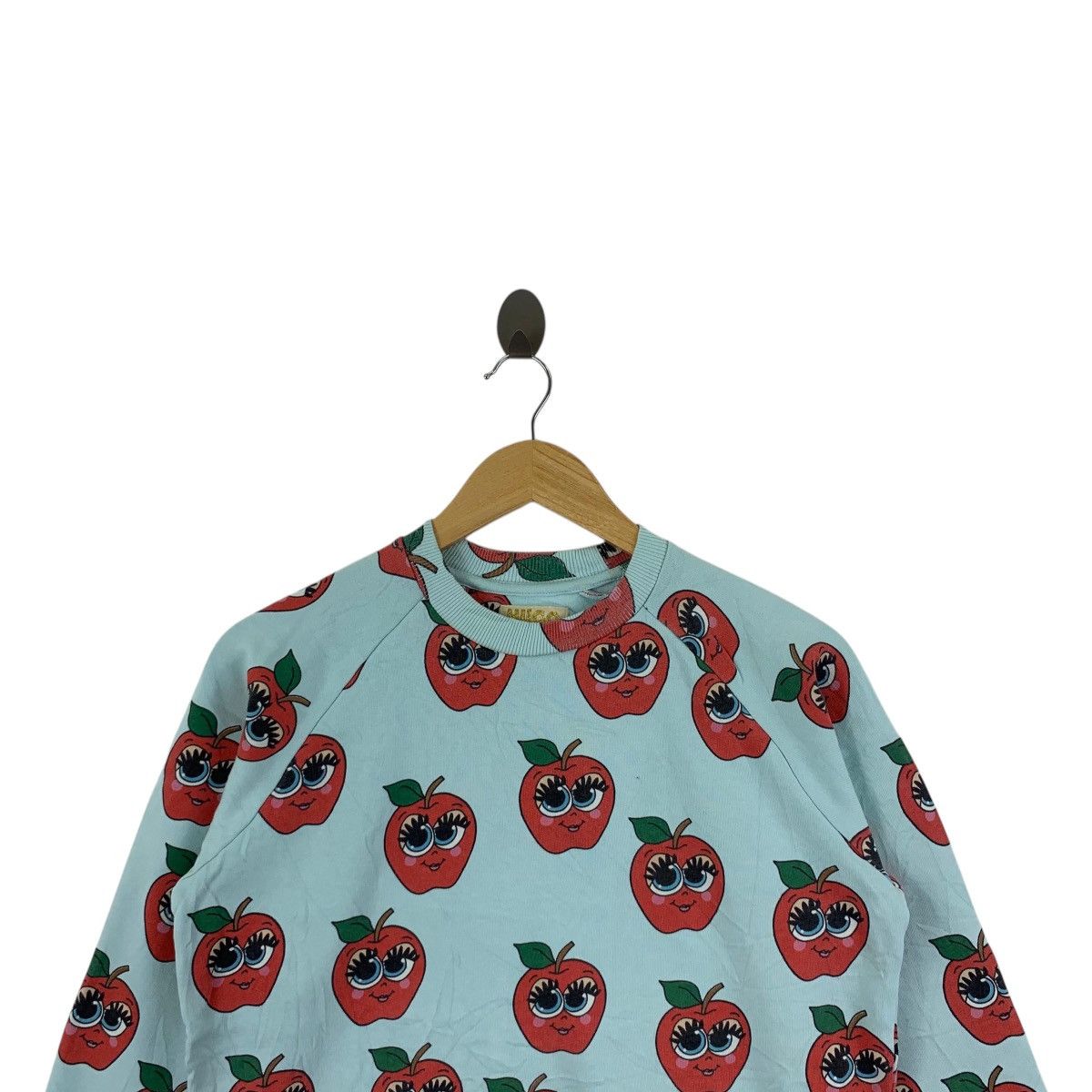 Hugo HUGO TIKI Cartoon Apples Drawings Overprints Sweatshirt Size US S / EU 44-46 / 1 - 2 Thumbnail