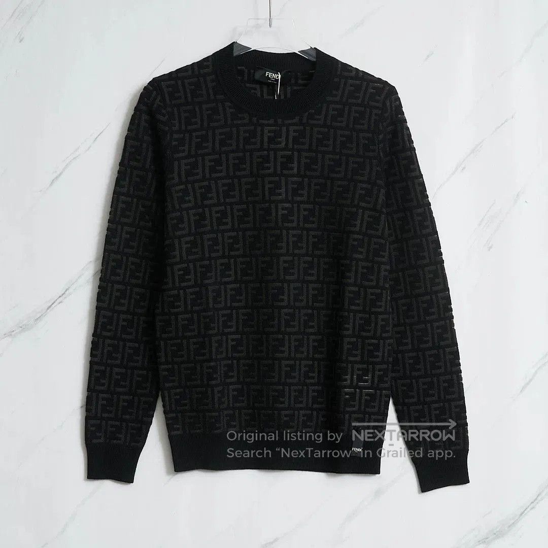Fendi Fendi Men's Embossed Hollow Knit Sweater. Size US M / EU 48-50 / 2 - 1 Thumbnail