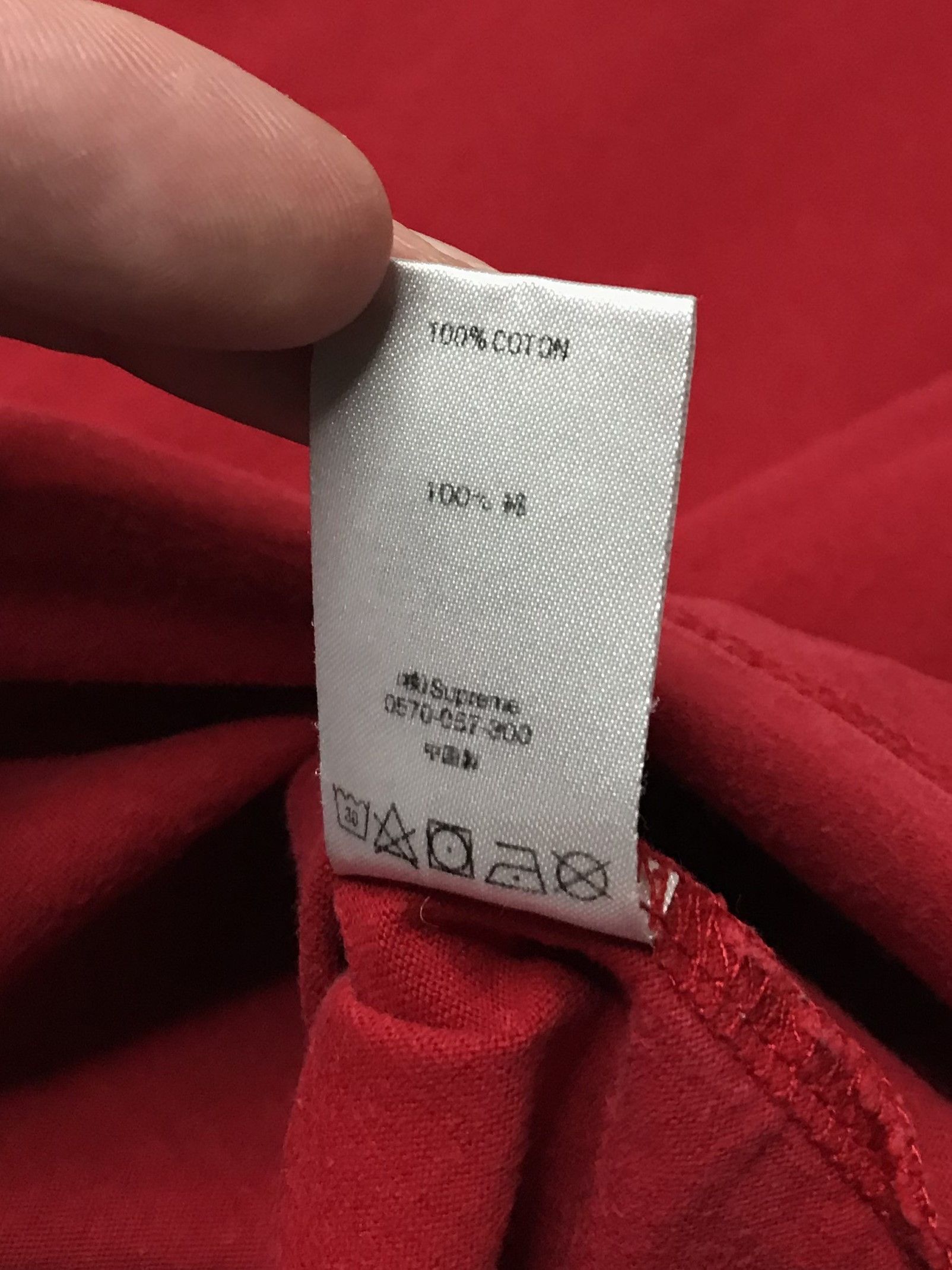 Supreme Supreme International Tee Red Size M Spring/Summer 2020 Size US M / EU 48-50 / 2 - 8 Thumbnail