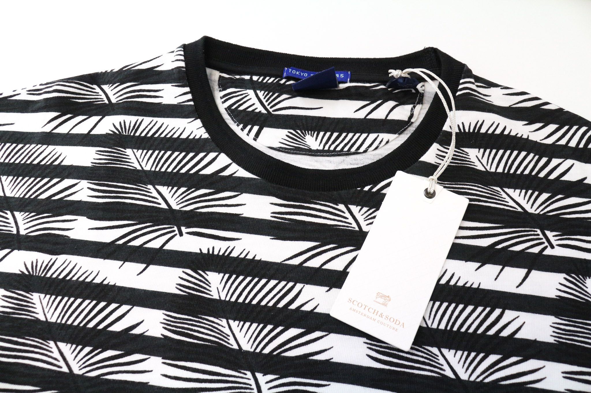 Scotch & Soda AMS COUTURE XL White Black Cotton T-Shirt 75752 Size US XL / EU 56 / 4 - 3 Thumbnail
