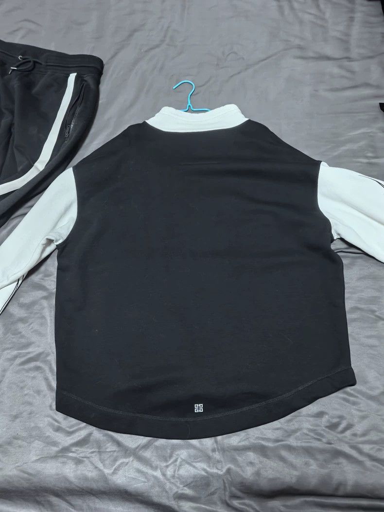 Givenchy Givenchy New Style Hoodie, Size XXL Size US XXL / EU 58 / 5 - 4 Thumbnail