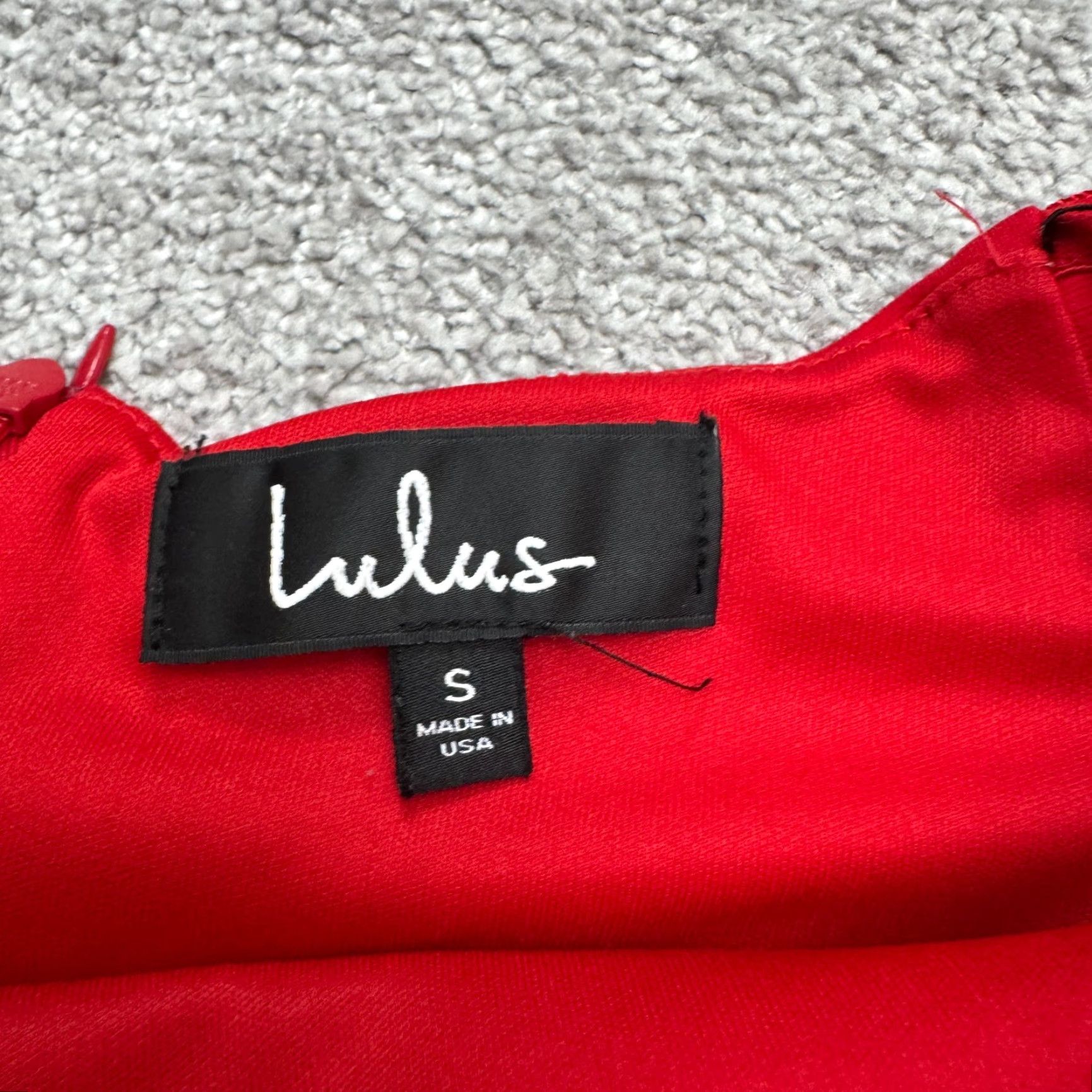 Lulus Lulus Off Shoulder Bell Long Sleeve Bodycon Mini Dress Womens Small Red Stretch Size S / US 4 / IT 40 - 5 Thumbnail
