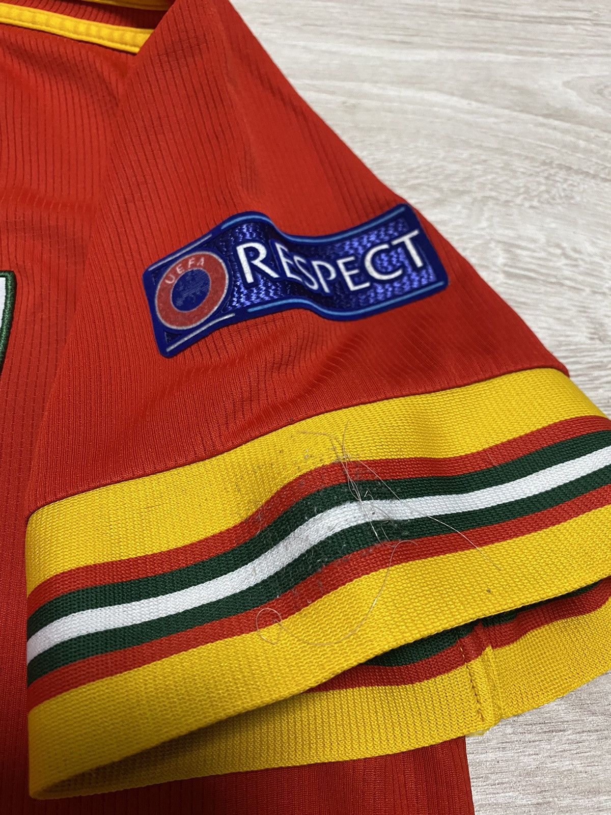 Adidas Wales 2020 2021 Home Football Shirt Soccer Jersey Adidas Size US M / EU 48-50 / 2 - 7 Thumbnail