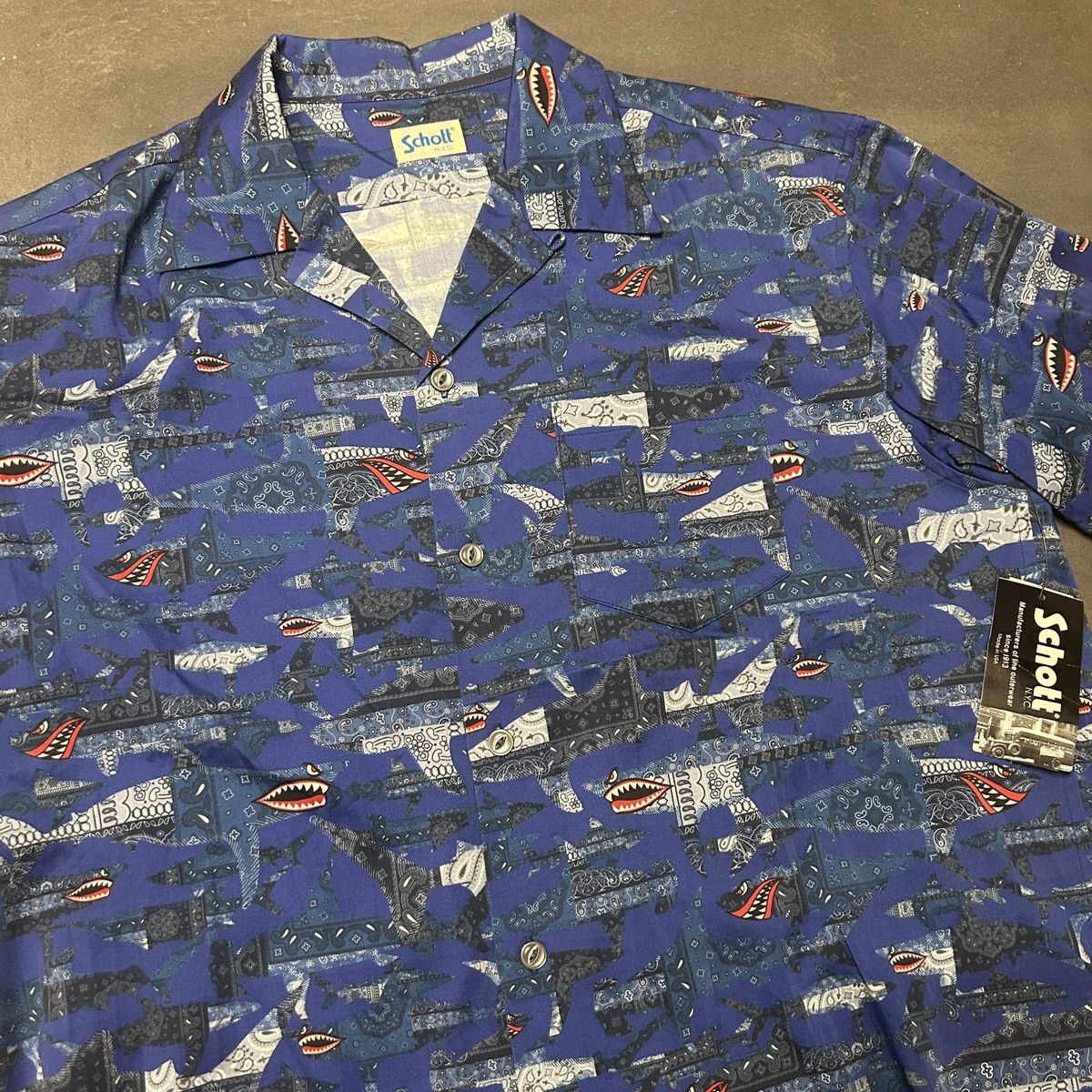 Schott Schott Camp Collar Paisley Shark Print Button Up Shirt Size US L / EU 52-54 / 3 - 3 Thumbnail