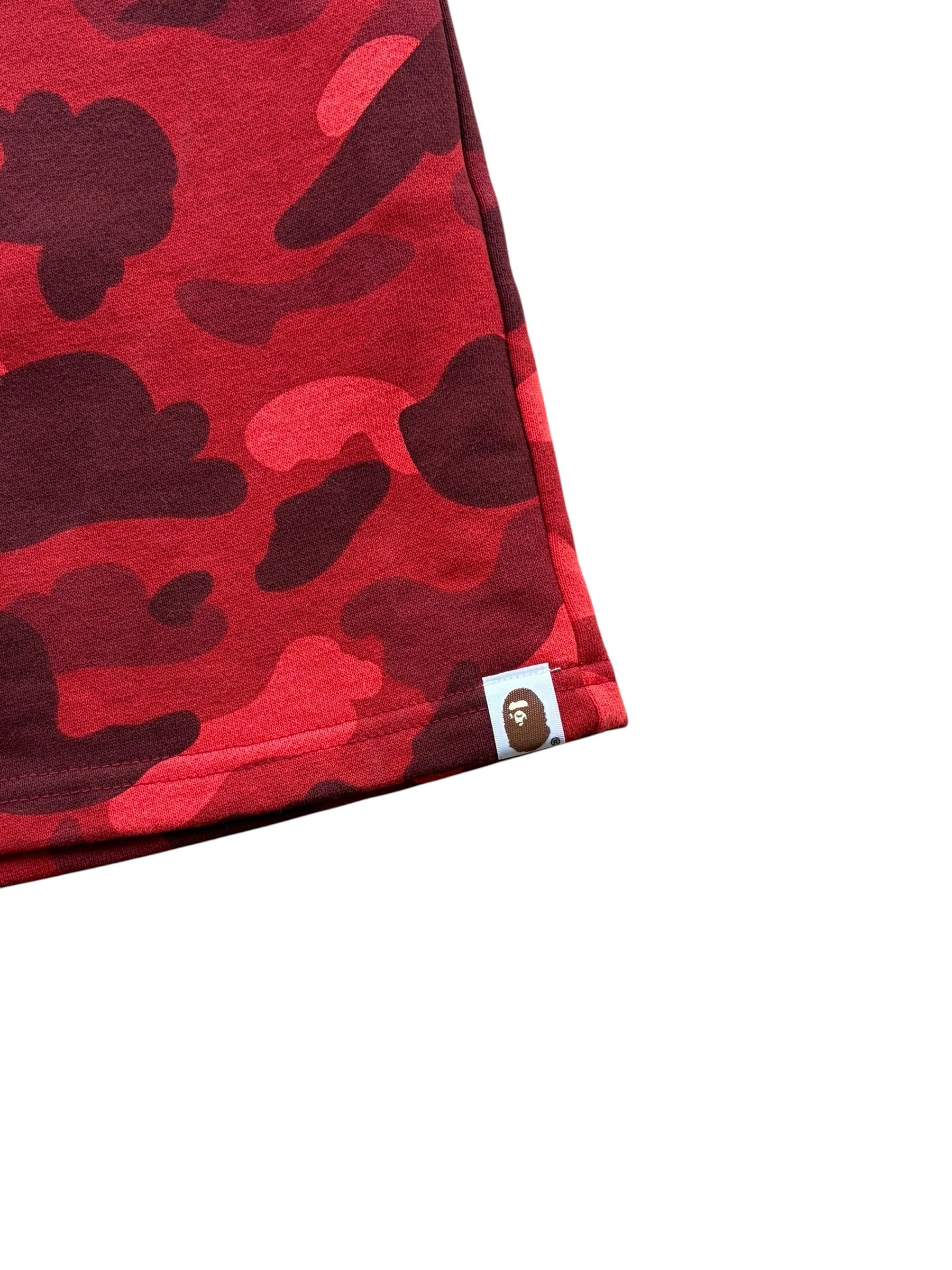 Bape Bape Red Camo White College Logo Shorts Size US 34 / EU 50 - 4 Thumbnail