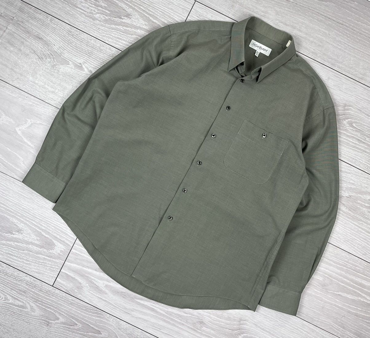 Yves Saint Laurent Yves Saint Laurent Vintage Green Pocket Button Shirt Size US L / EU 52-54 / 3 - 3 Thumbnail