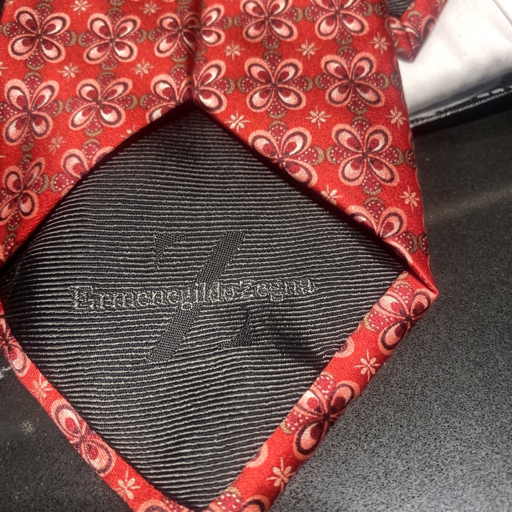 Ermenegildo Zegna Emenegildo Zegna Silk Tie EUC Men Tie Multicolor Silk EUC Ermenegildo Zegna Men Tie Multicolor Silk Tie Size ONE SIZE - 4 Thumbnail