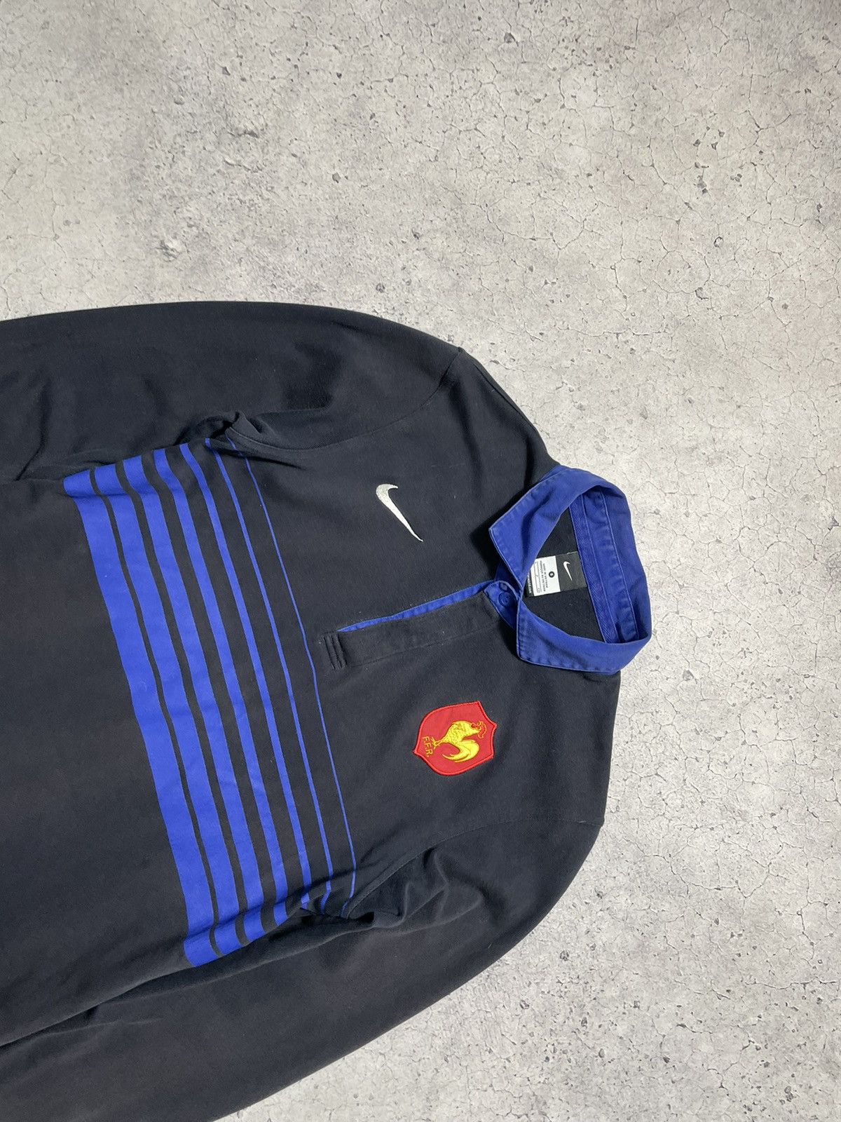 Nike Vintage Rugby Sweatshirt Nike France Team Football Y2K Size US S / EU 44-46 / 1 - 5 Thumbnail