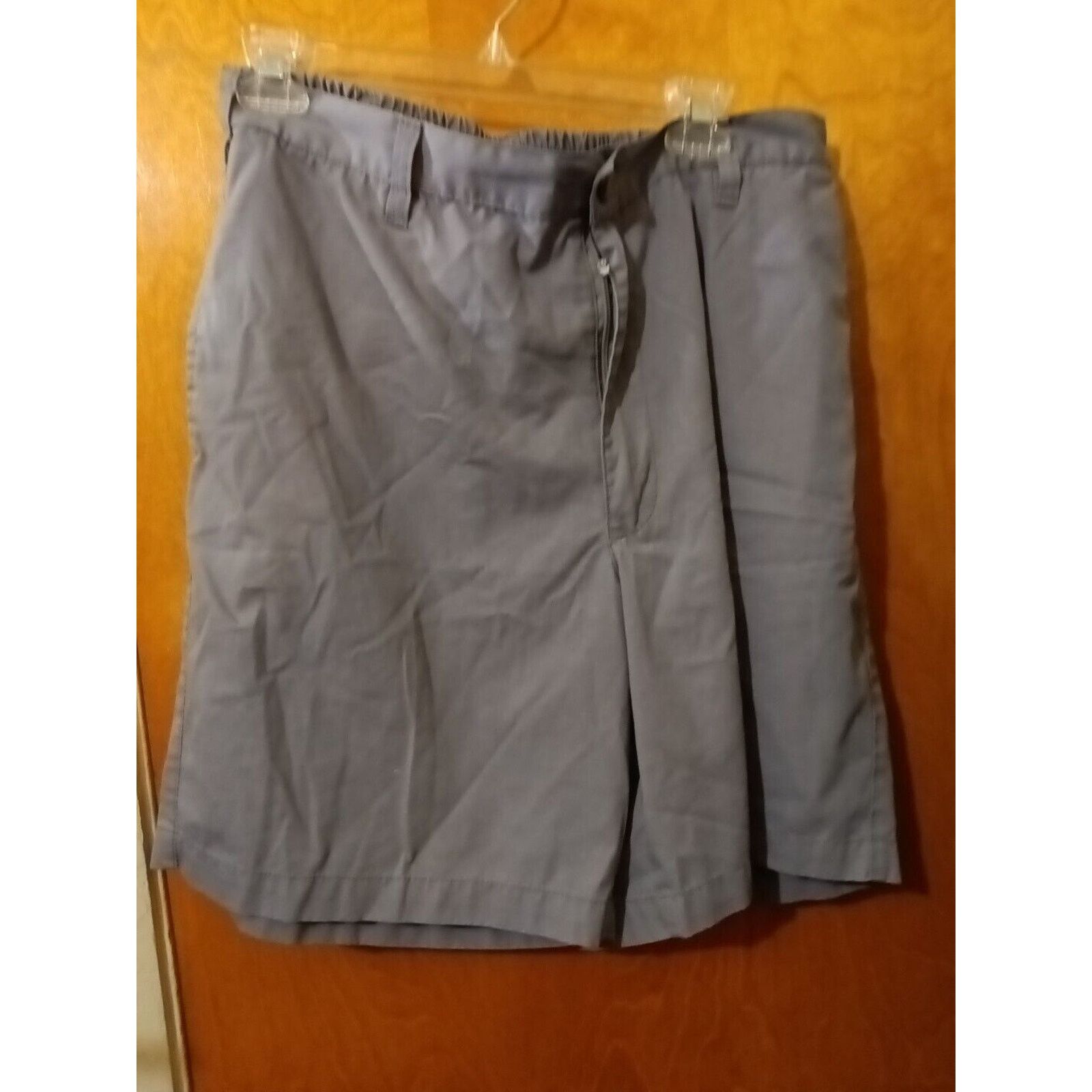 Haband Haband Grey Flat Front Men Solid Dress Shorts Size 36 #22k Size US 36 / EU 52 - 1 Thumbnail