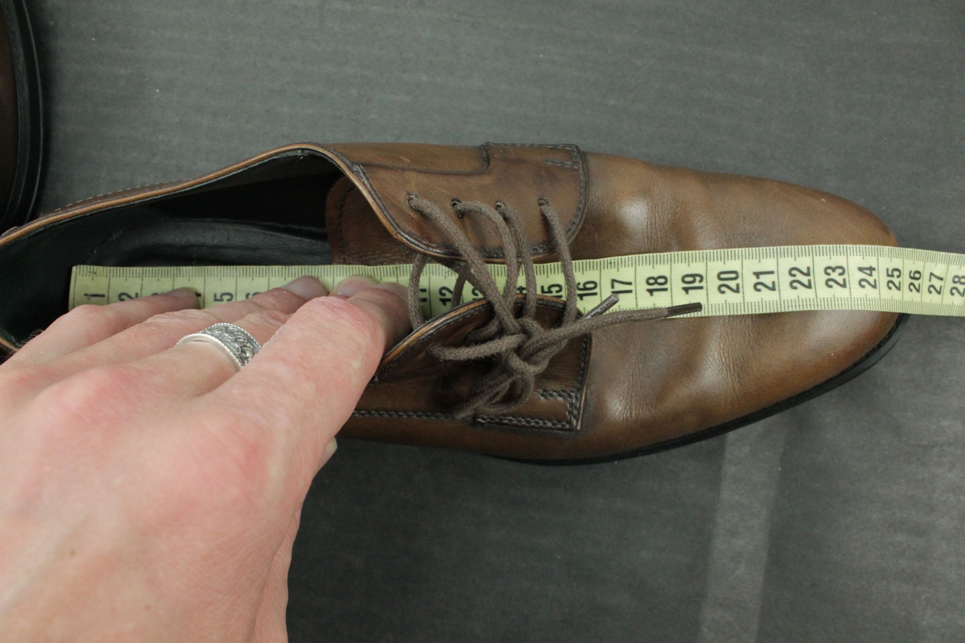 Tod's Tod’s Wingtip Classic Oxford Lace Up Brown Leather Shoes Size US 8 / IT 38 - 10 Thumbnail