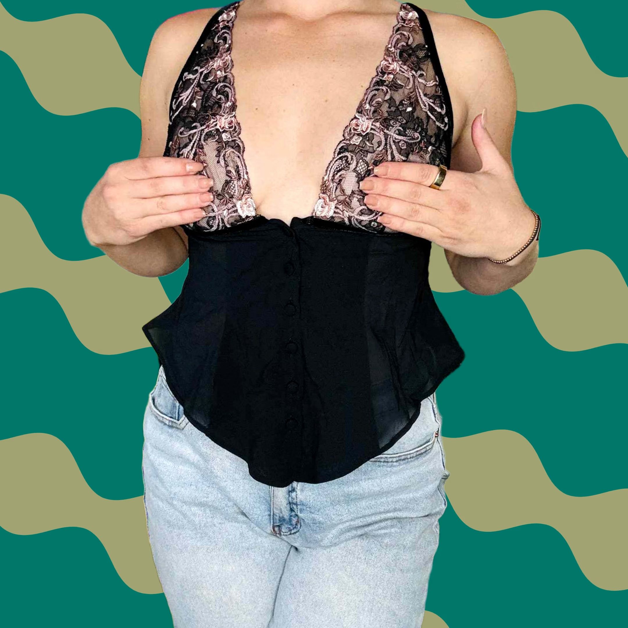 La Perla VINTAGE La Perla Black Pink Floral Lace Bralette Bustier Chemise Top Bralette S Women NWT MSRP 555 Mens? Size S / US 4 / IT 40 - 1 Thumbnail
