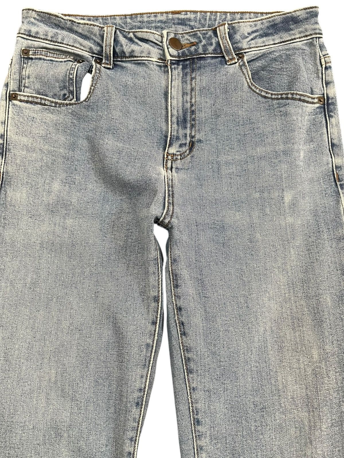 GU × Jun Takahashi × Uniqlo Vintage Gu Flare Bell Bottom Denim Size US 30 / EU 46 - 2 Thumbnail