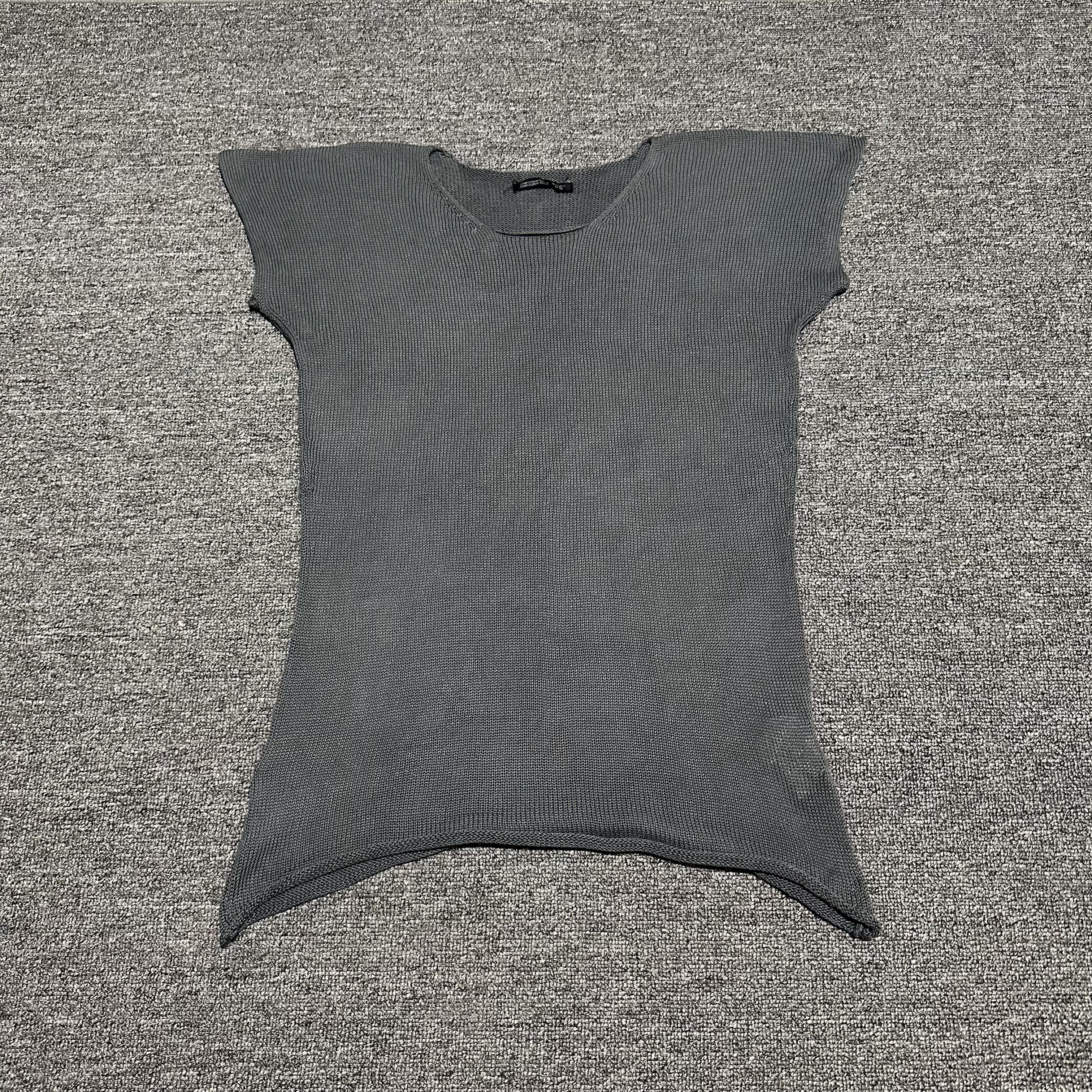 Yohji Yamamoto Yohji Yamamoto Knitwear Size M / US 6-8 / IT 42-44 - 1 Thumbnail