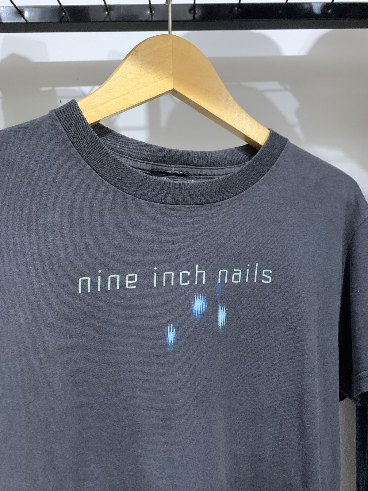 Band Tees Vintage 2000s Nine Inch Nails Performance Europe Tee Size US S / EU 44-46 / 1 - 2 Thumbnail