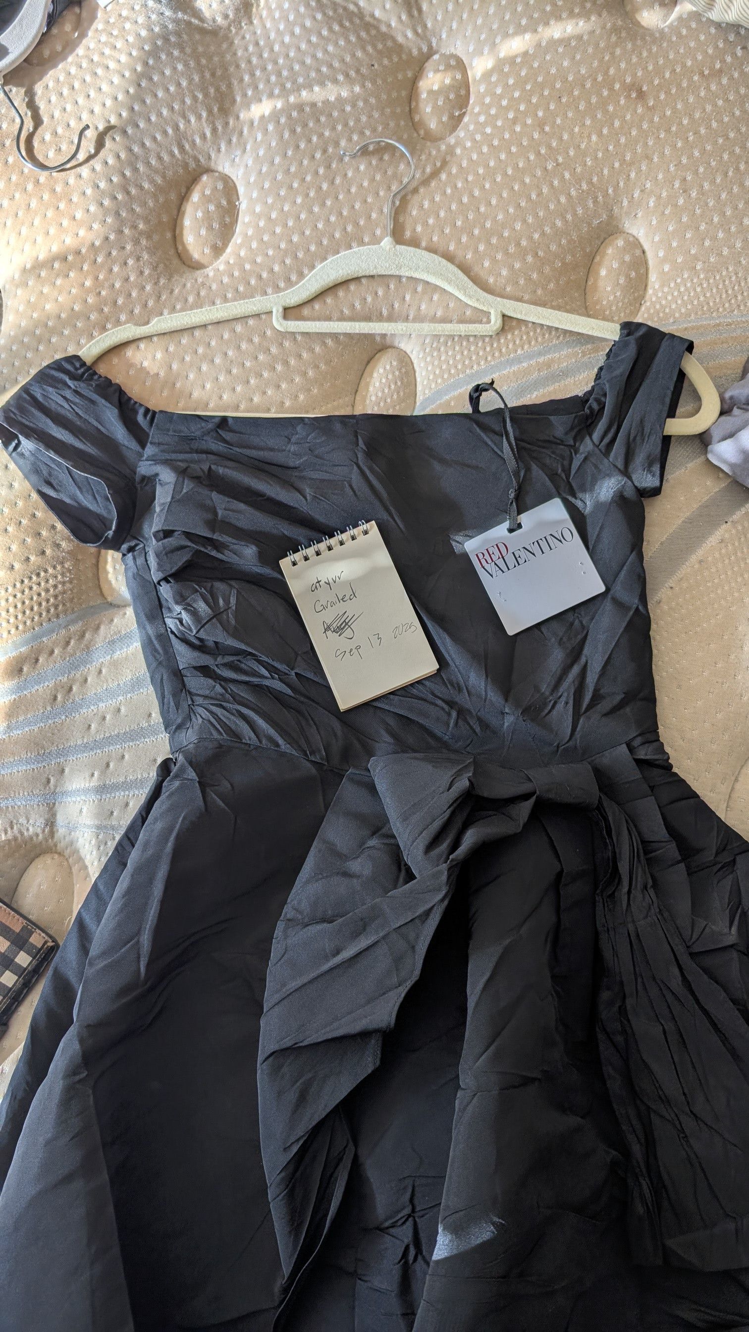 RED Valentino Off-the-shoulder Crinkle Mini Dress Size S / US 4 / IT 40 - 2 Thumbnail