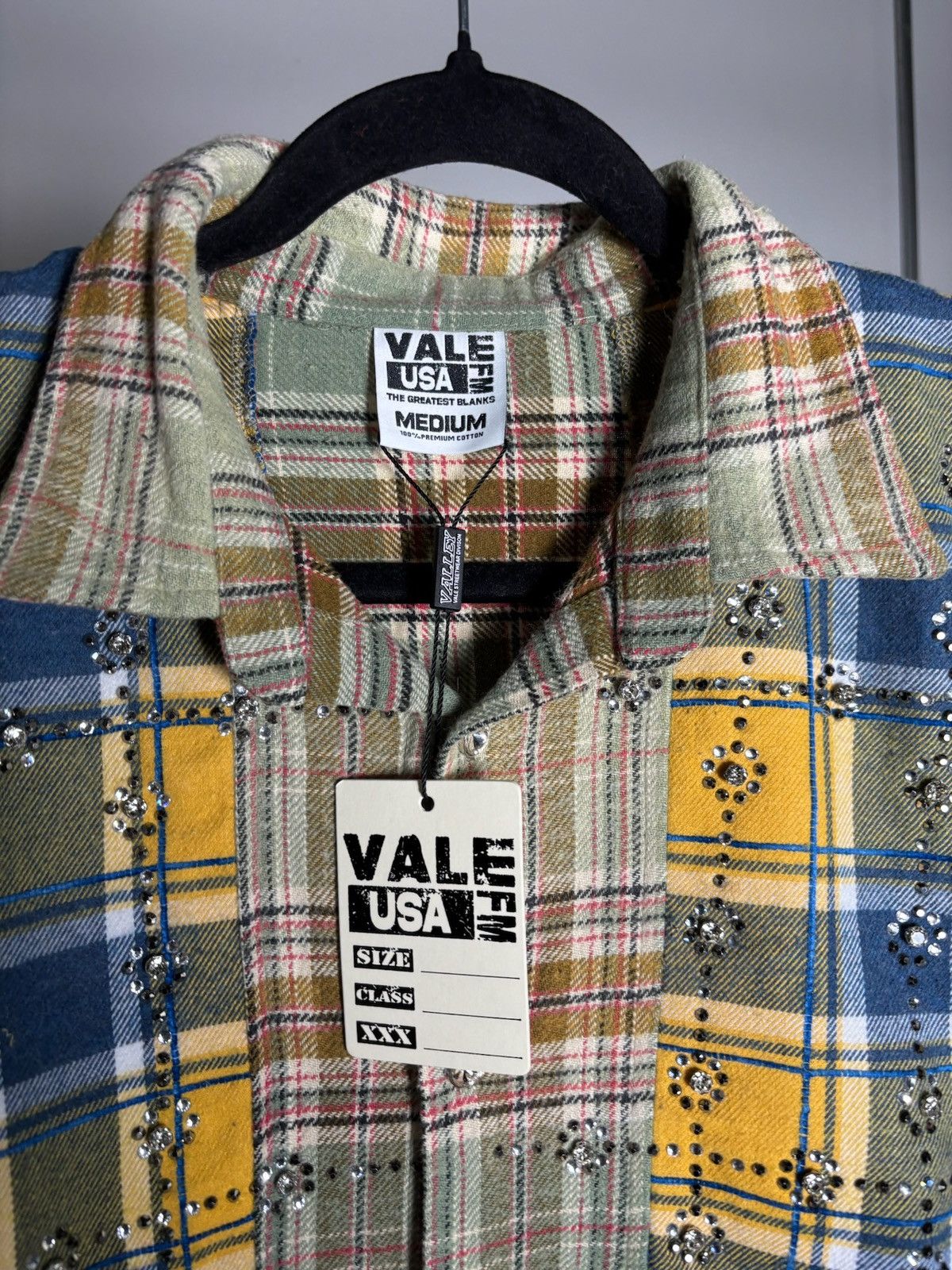 Vale Vale Forever Earth Day Flannel 'Green/Patchwork' Size US M / EU 48-50 / 2 - 4 Thumbnail