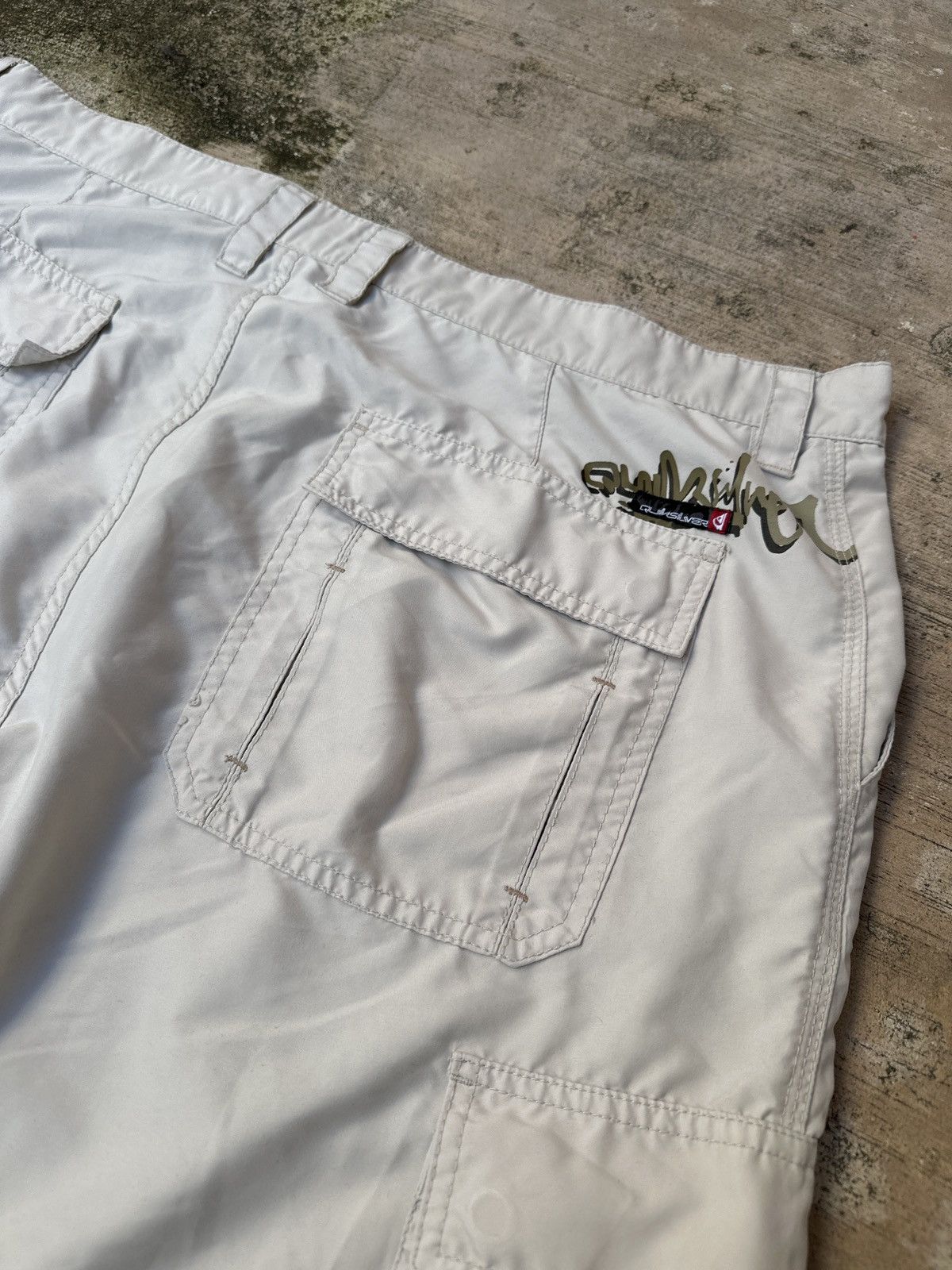 JNCO × Quiksilver × Southpole Y2k 2000s beige Baggy Quiksilver Surfwear Cargo Shorts 40 Size US 40 / EU 56 - 4 Thumbnail