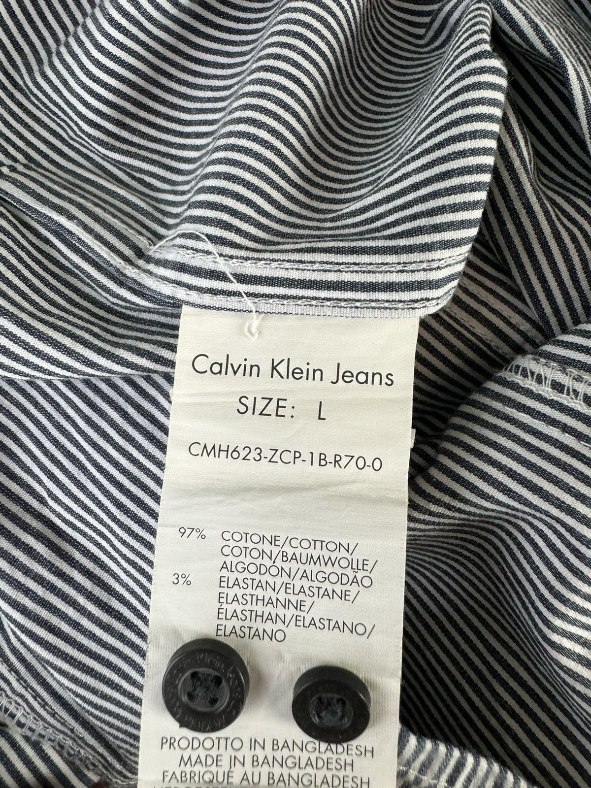 Calvin Klein Mens Calvin Klein Jeans Y2K Slim Fit Striped Button Up Shirt Size US L / EU 52-54 / 3 - 13 Thumbnail