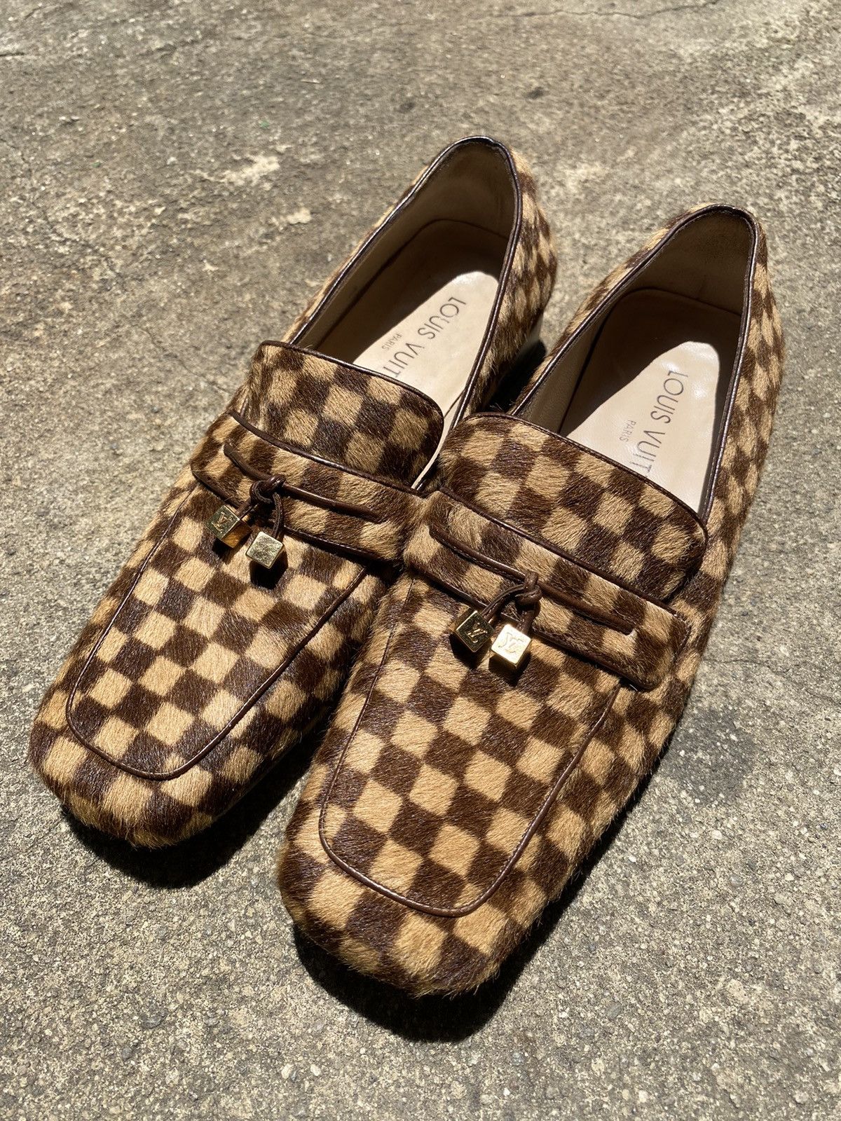 Louis Vuitton LOUIS VUITTON - DAMIER PONY HAIR CHARMS LOAFERS 