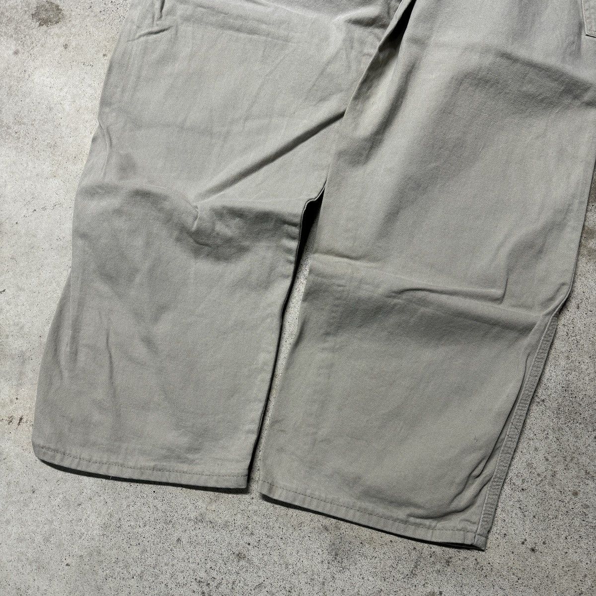 Vintage VINTAGE LEE DUNGAREES BAGGY TAN CARPENTER PANTS 36x32 Size US 36 / EU 52 - 9 Thumbnail