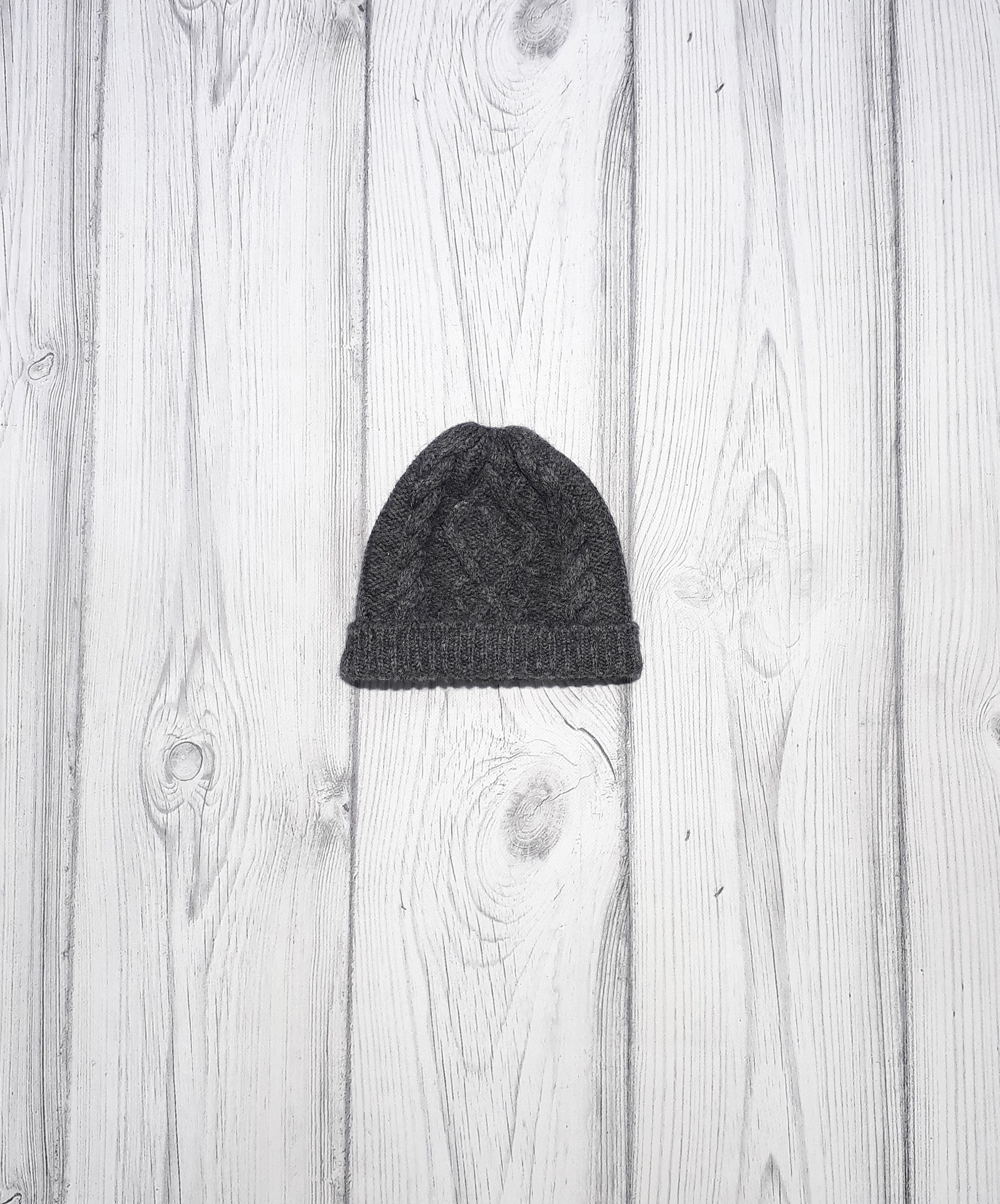 image of Thom Browne Aran Cable Donegal Knit Hat in Grey, Men's