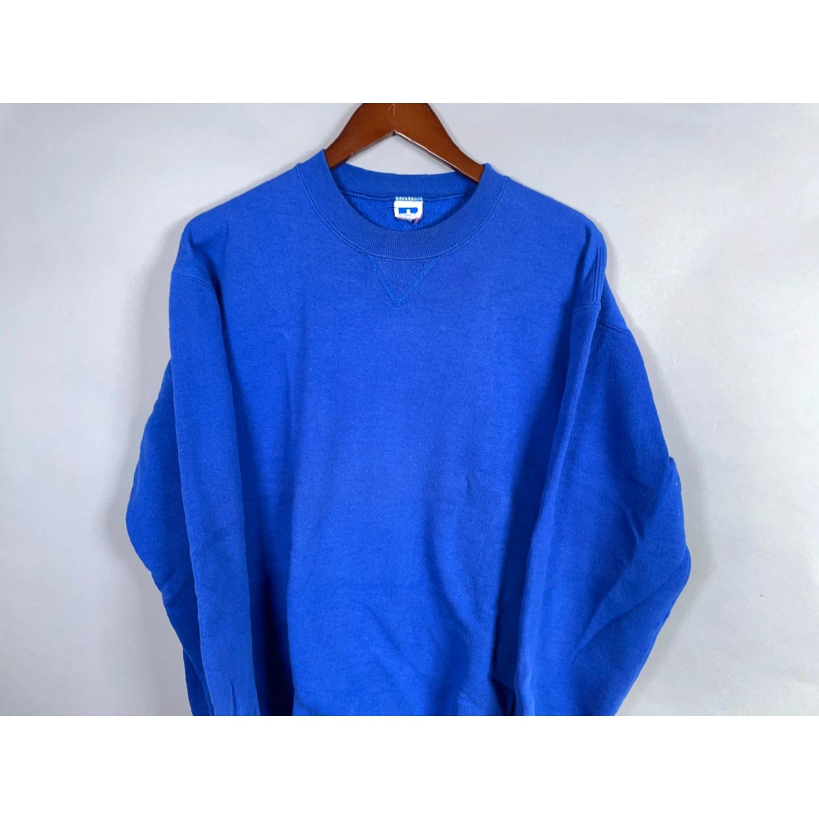 Russell Athletic VINTAGE Russell Athletic Sweatshirt Crewneck Adult Large Blue 50/50 90s Retro Mens Size US L / EU 52-54 / 3 - 4 Thumbnail