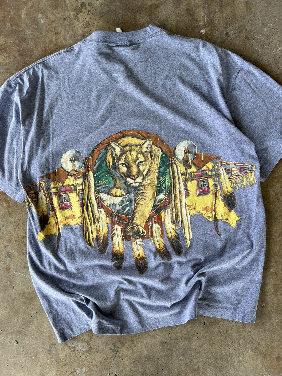 Vintage Vintage 90’s Animal Lion Wrap Around T Shirt Size US XL / EU 56 / 4 - 2 Thumbnail