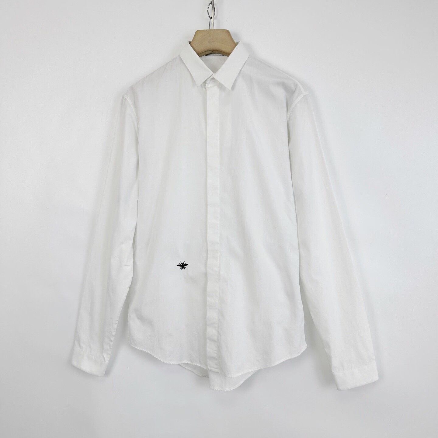 Dior Dior White Bee Embroidery Lapel Shirt Size US M / EU 48-50 / 2 - 1 Thumbnail