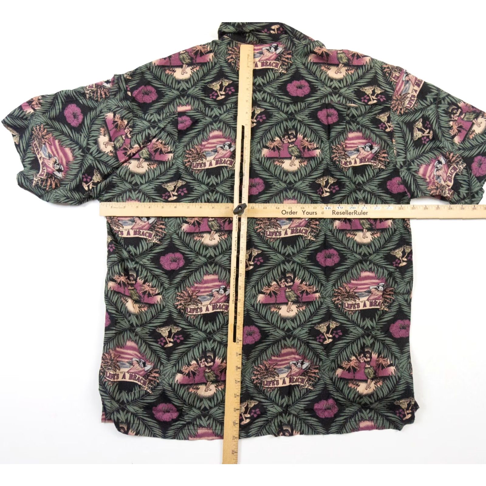 Big Dogs VINTAGE Big Dogs Hawaiian Button Down Shirt Adult XLarge Black Rayon Short Sleeve Mens Size US XL / EU 56 / 4 - 6 Thumbnail
