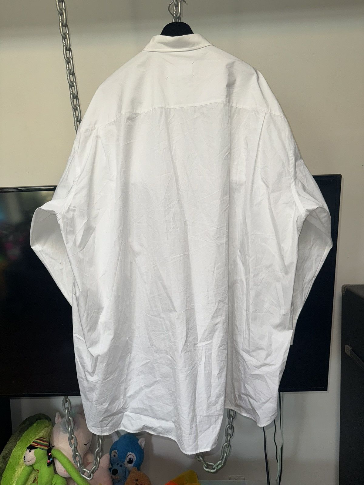 Maison Margiela TAILORED OVERSIZE WHITE BUTTON DOWN MARGIELA DRESS SHIRT Size US S / EU 44-46 / 1 - 3 Thumbnail