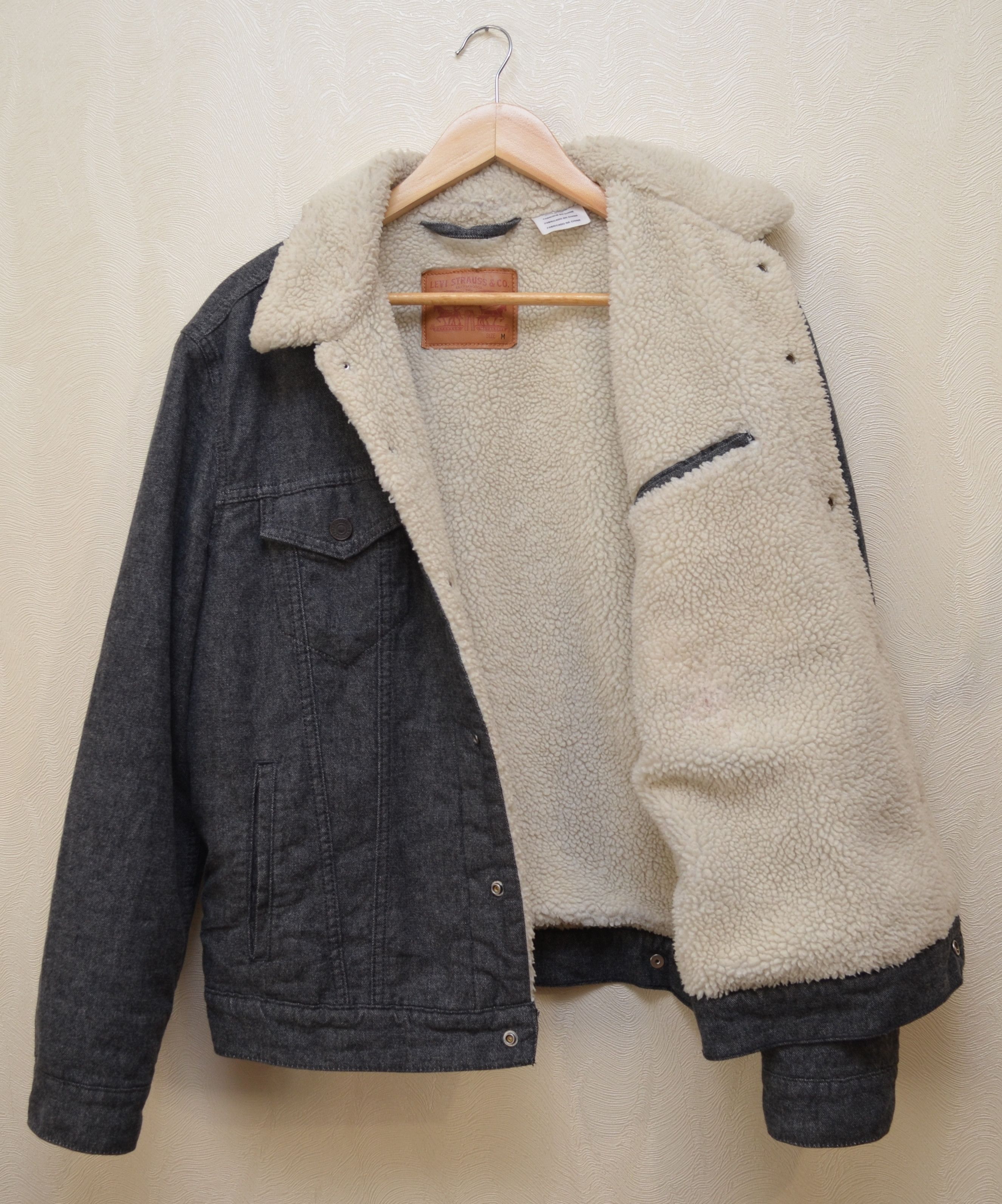 Levi's Levi's Biffy Grey Trucker Sherpa Jacket Size M Size US M / EU 48-50 / 2 - 8 Thumbnail