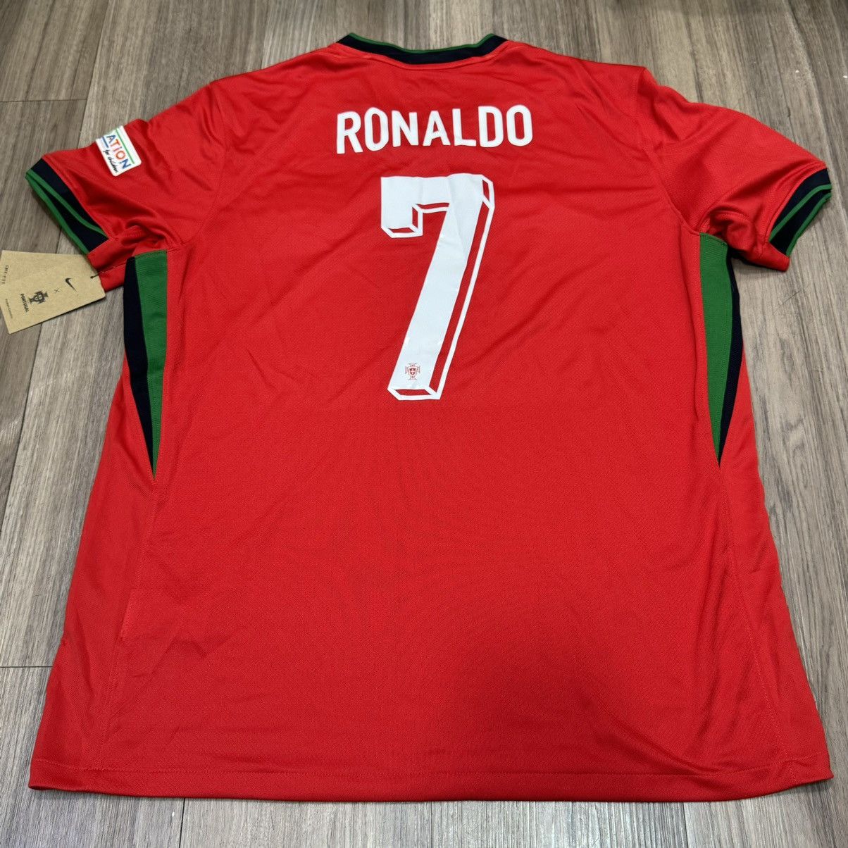 Nike Portugal Euro2024 home shirt #7 Ronaldo (bnwt) Size US XL / EU 56 / 4 - 2 Thumbnail