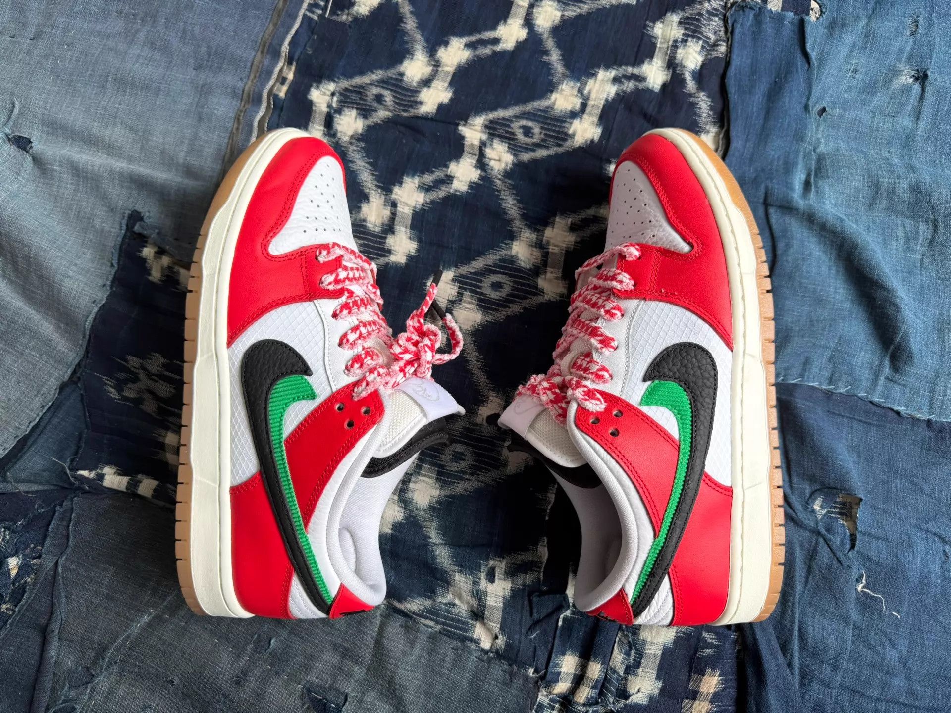 Nike Nike Dunk SB Frame Skate Habibi Low White Red US9 Size US 9 / EU 42 - 3 Thumbnail