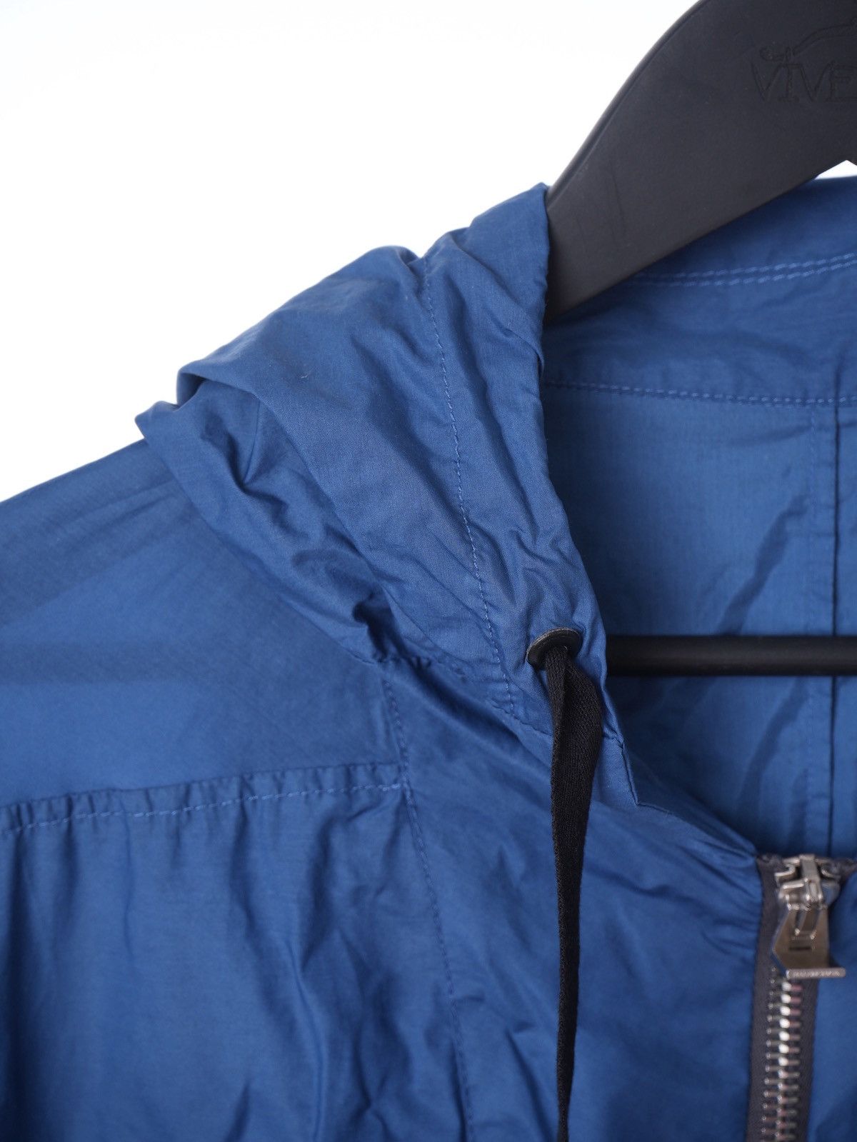Balenciaga Balenciaga windbreaker lightweight blue hooded jacket 52 L Size US L / EU 52-54 / 3 - 3 Thumbnail