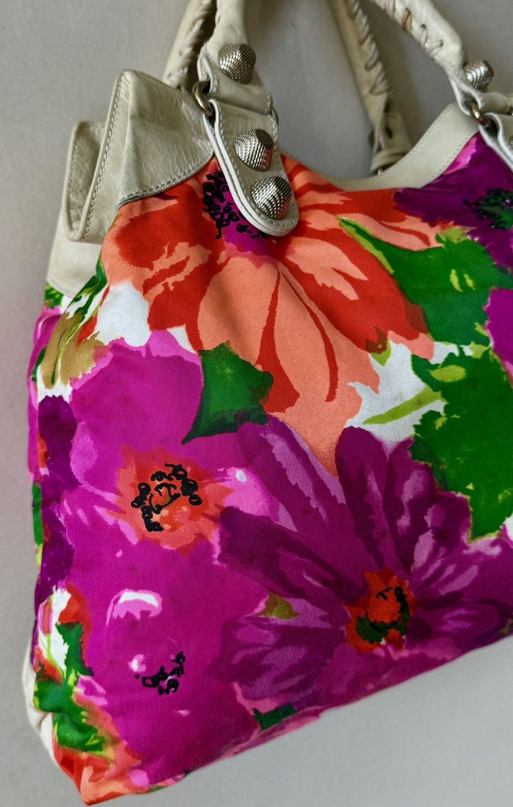 Balenciaga Balenciaga - 2000’s - Classic Motocross - Floral Satin Bag Size ONE SIZE - 5 Thumbnail