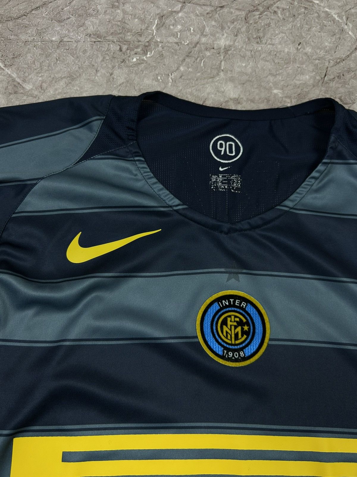 Nike Nike Adriano Inter Milan 2004 2005 2006 Third Soccer Jersey Size US M / EU 48-50 / 2 - 5 Thumbnail