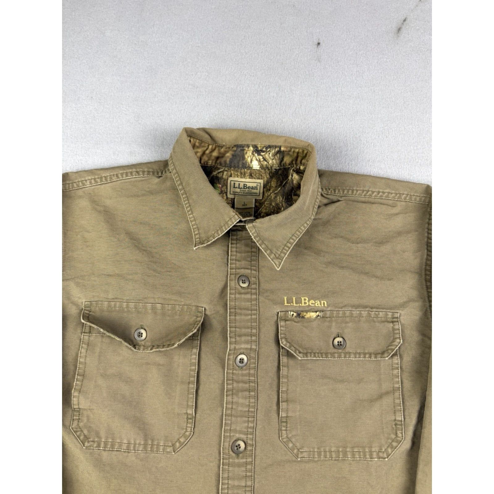 Vintage L.L. Bean Shirt Mens Size L Green Button Up Camo Longsleeve Hunting Size US L / EU 52-54 / 3 - 3 Thumbnail