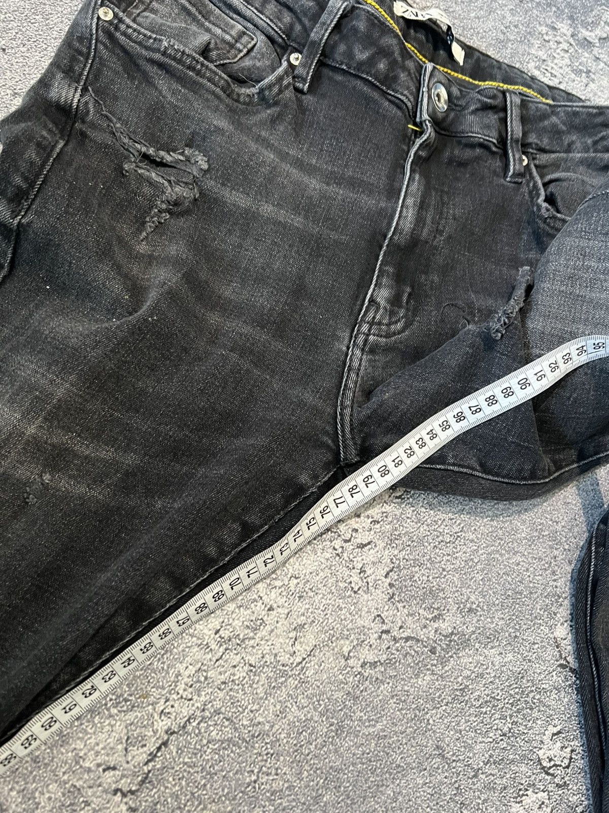 Vintage RARE Vintage Skinny Relaxed Drip Jean Swag Style Size US 31 - 11 Thumbnail