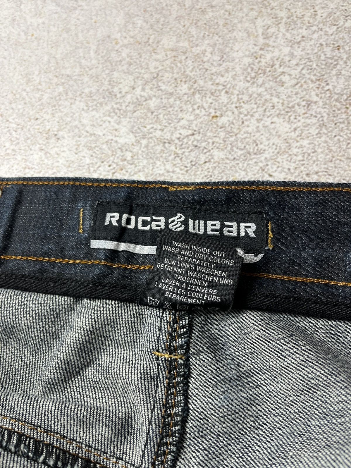 Rocawear Rocawear Big Logo Jeans Mens Baggy Fit Denim Hip Hop Y2K Size US 30 / EU 46 - 9 Thumbnail