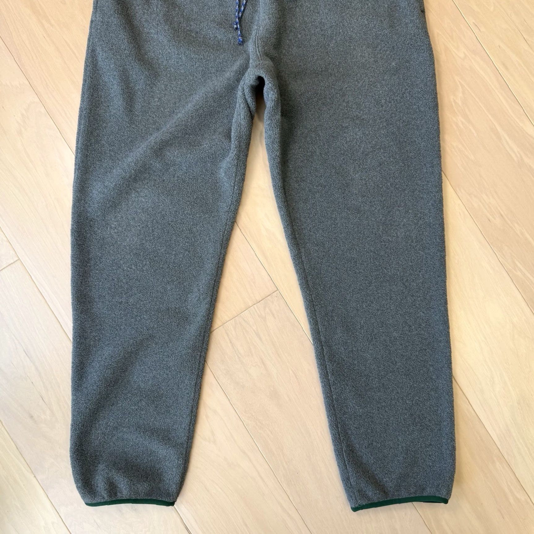 Patagonia VINTAGE Patagonia Synchilla Snap T Pants XL Gray Fleece Jogger Sweatpants Hipster 90s Activewear Mens Sweatpants Size US 36 / EU 52 - 4 Thumbnail