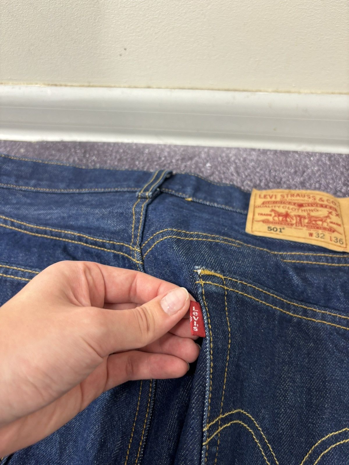 Levi's Vintage Levi’s 501 Straight Leg Button-Fly Blue Denim Jeans Size US 32 / EU 48 - 7 Thumbnail
