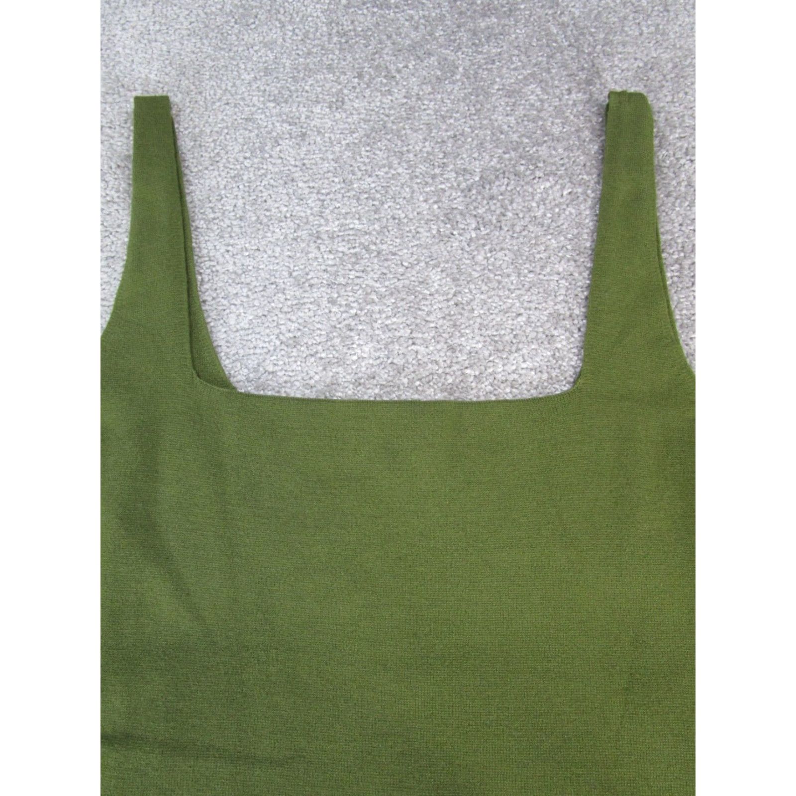 Banana Republic Banana Republic Shirt Womens Xl Green Tank Top New Size XL / US 12-14 / IT 48-50 - 2 Thumbnail