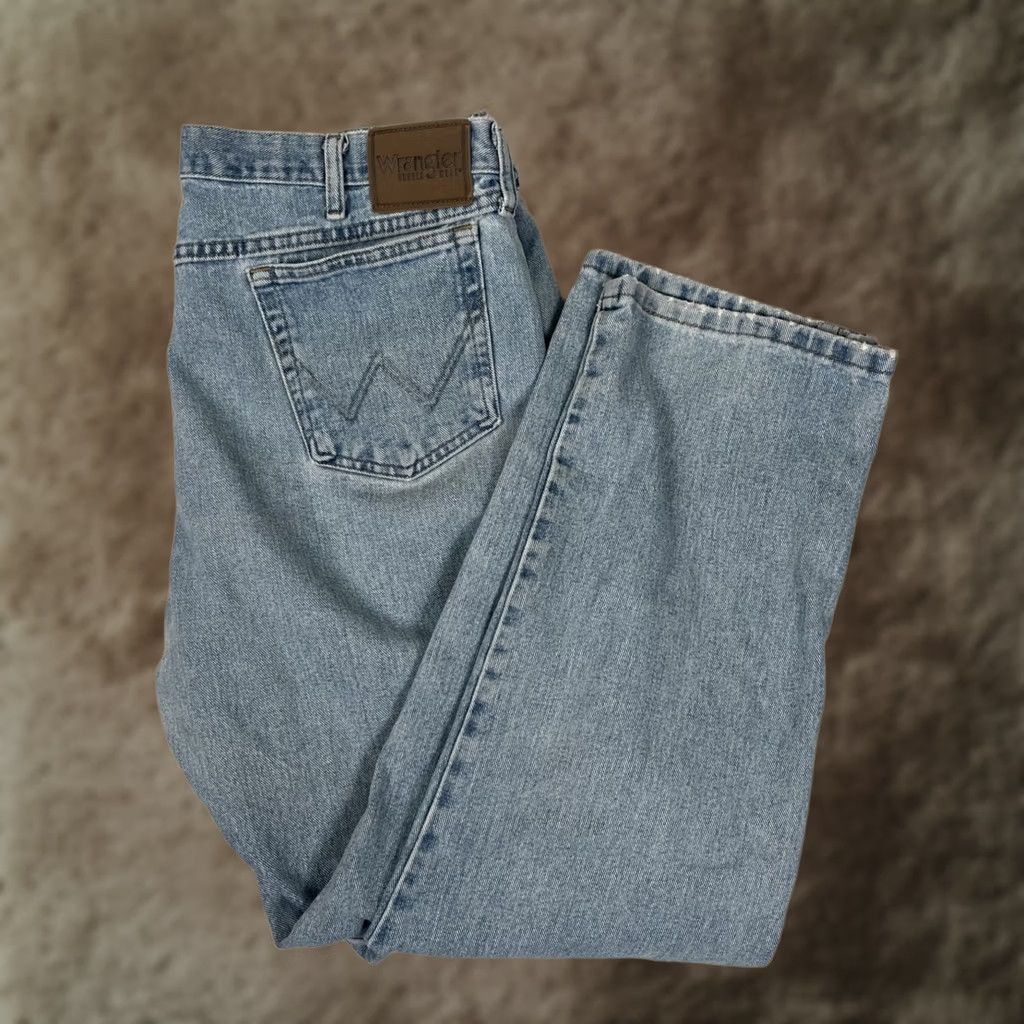 Wrangler VINTAGE Wrangler Cowboy Cut Jeans Blue Denim 38x32 Regular Light Wash 5-Pocket Mens Jeans Cowboy 90s Space Size US 38 / EU 54 - 1 Thumbnail