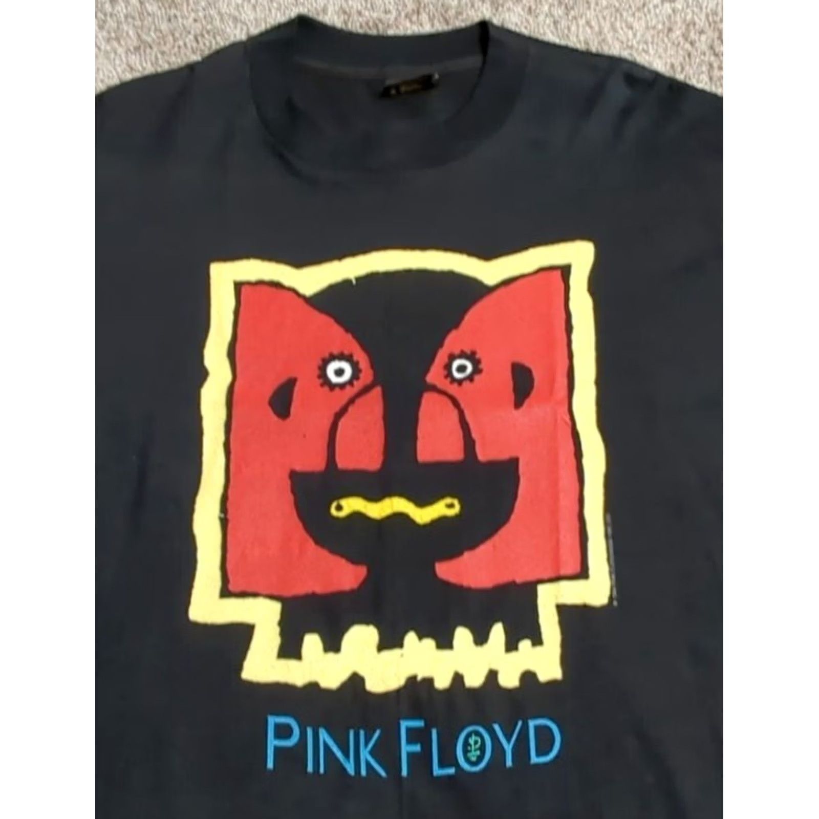 Vintage VINTAGE Pink Floyd 1994 World Tour T Shirt Brockum Band Made in USA Division Bell NWD LG Black Mens Size US L / EU 52-54 / 3 - 3 Thumbnail