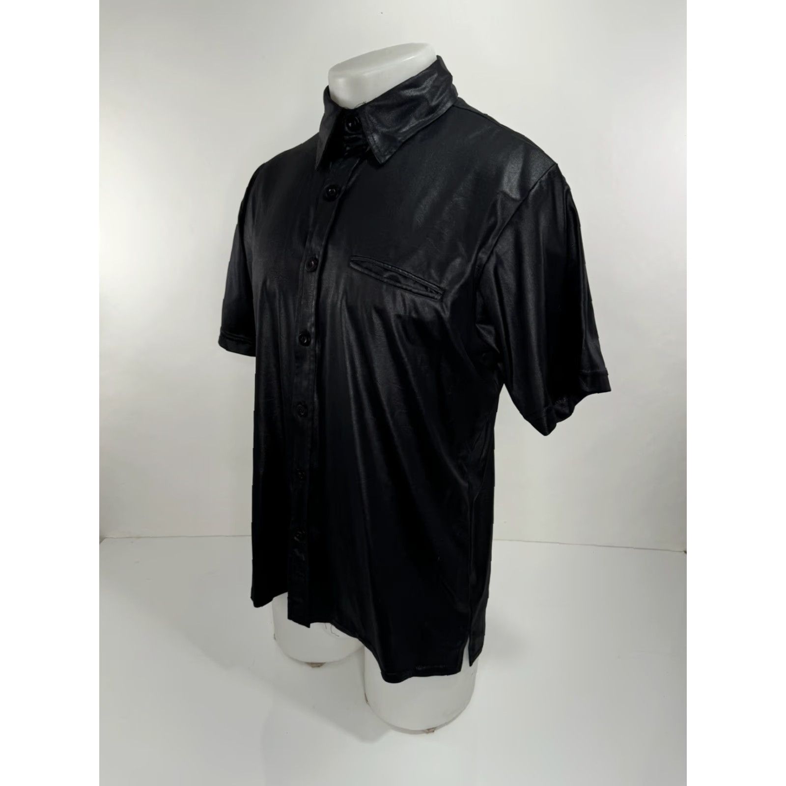 Vintage POSITANO - "LEATHER LOOK" Shiny Mens M/L Clubbing Shirt - EXCELLENT Leather Black Short Sleeve Button-Up 90s Mens C13 Size US L / EU 52-54 / 3 - 3 Thumbnail
