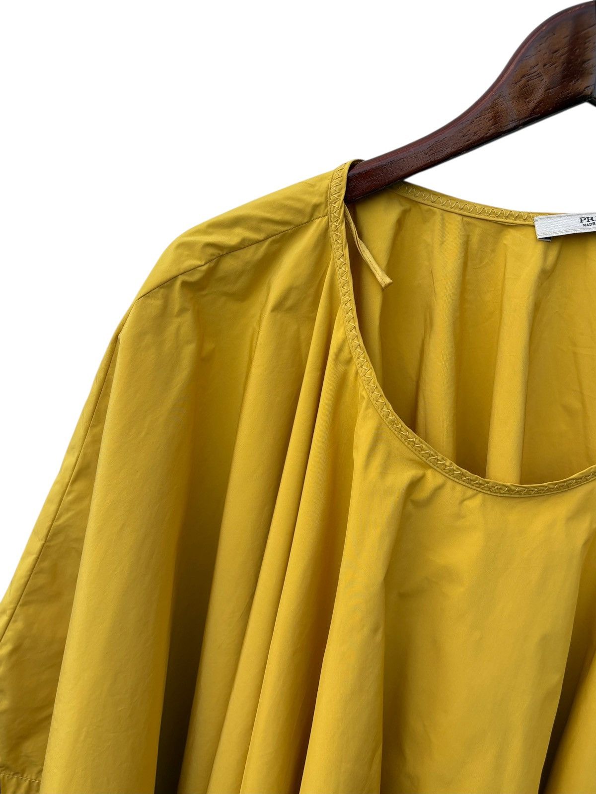 Prada Prada Archive Yellow Draped Cape Top Size S / US 4 / IT 40 - 5 Thumbnail